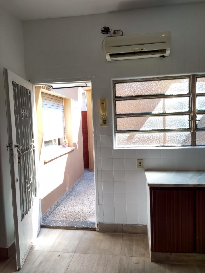 PH 4 amb, con patio y terraza