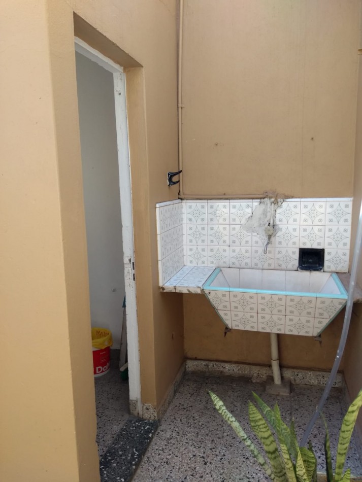 PH 4 amb, con patio y terraza