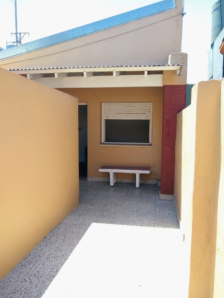 PH 4 amb, con patio y terraza