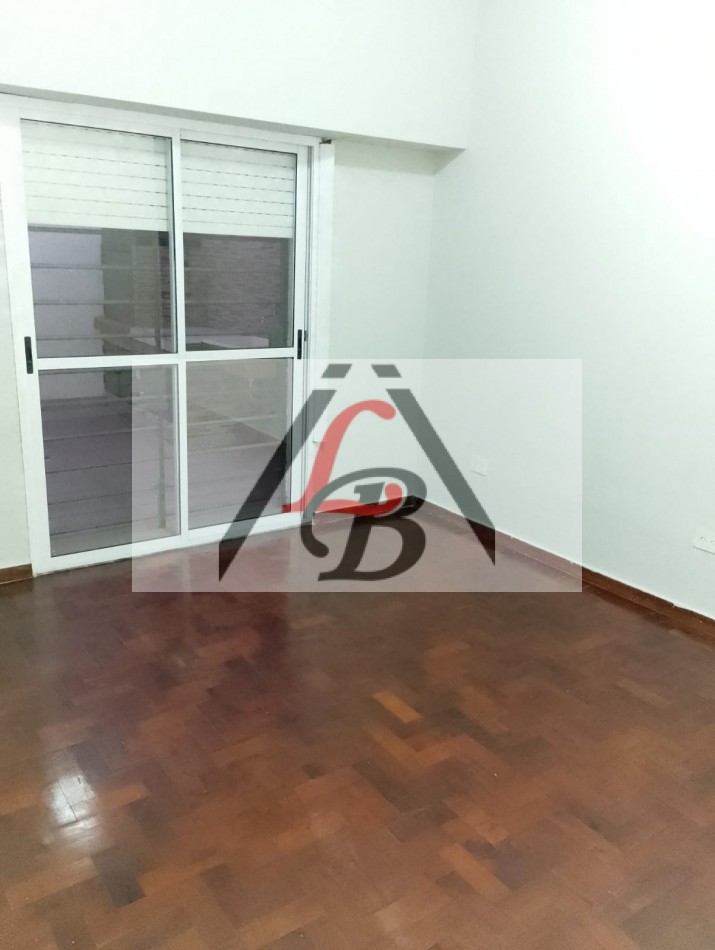 PH 3 amb, con patio