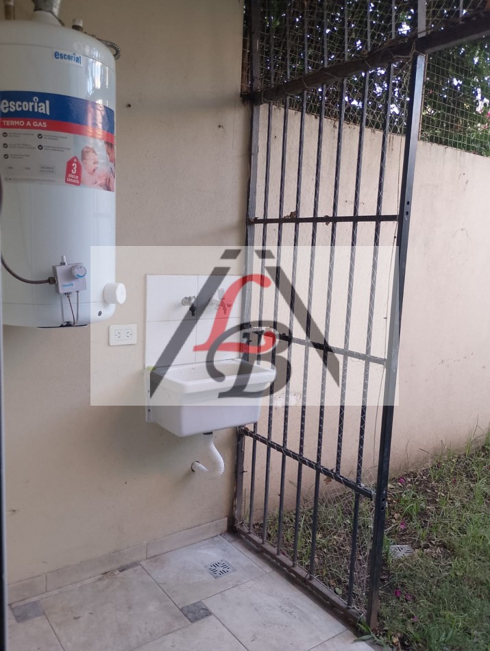 Alquier PH en Planta baja, con entrada de auto y fondo