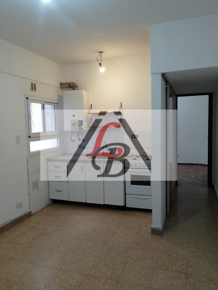 Dto. centrico de 2 amb. Apto profesional