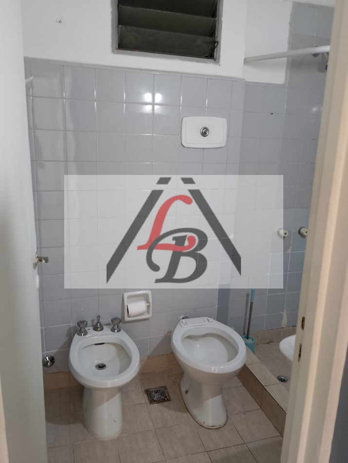 Dto. 2 amb, centrico. Apto profesional