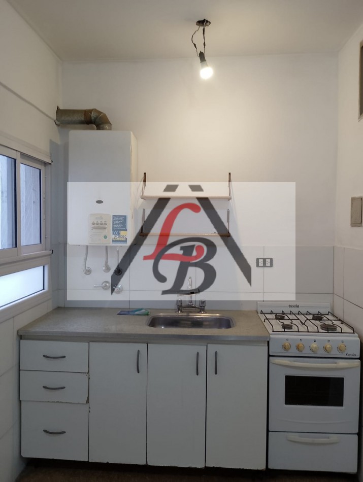 Dto. centrico de 2 amb. Apto profesional