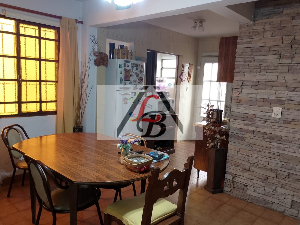 Casa de 3 amb. 