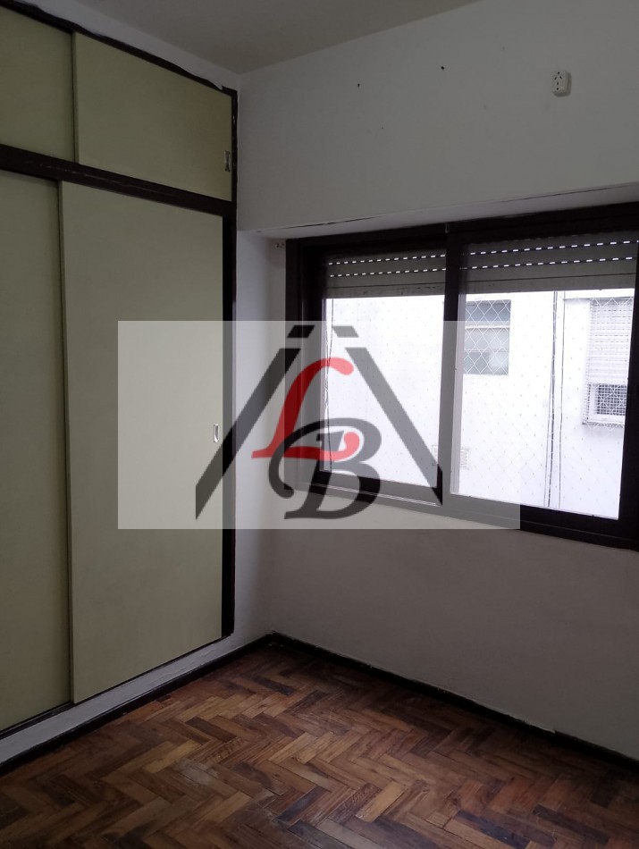 Dto. centrico de 2 amb. Apto profesional